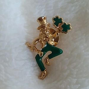 Leperchuan tie tac